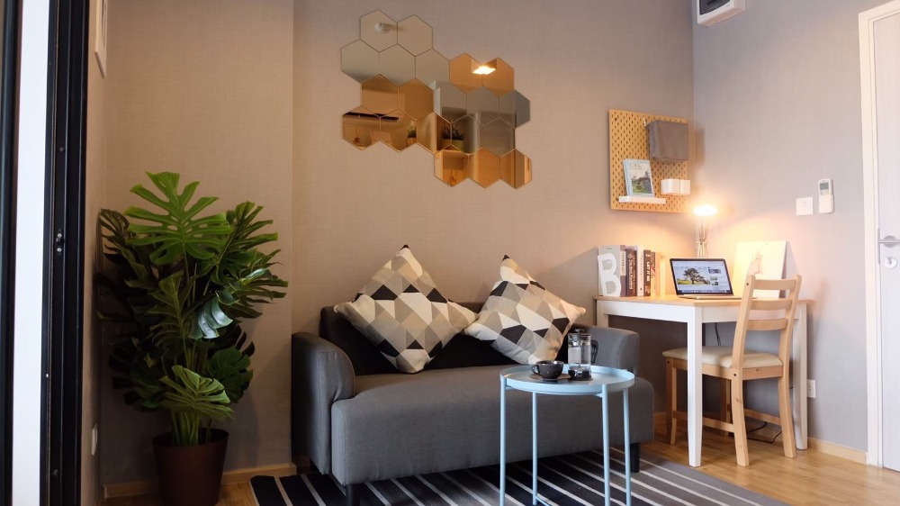 For SaleCondoSamut Prakan,Samrong : 🟢There is a VDO to watch/corner room/bathroom has a partition/very beautifully decorated/has laundry/separate kitchen room, complete items🟢: Condo for sale, The Cabana, near BTS Samrong 800m.