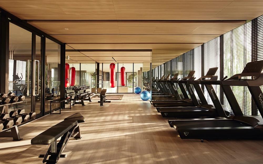 For SaleCondoPattanakan, Srinakarin : 🔥 Best Deal!!! Condo For [ Sale with tenant]  Nue Noble Srinakarin-Lasalle / Fully furnished 1 Bedroom 1 Bath. Very new room. Close to MRT Si Lasalle and Thai-Singapore international