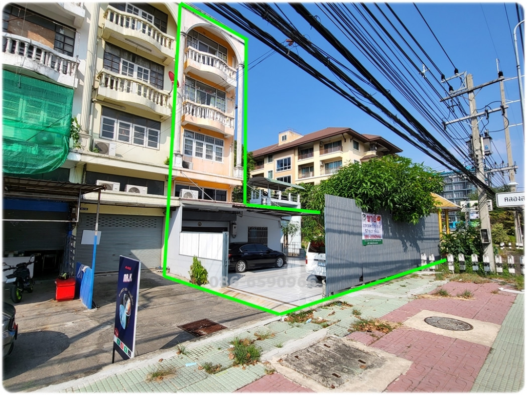 For SaleShop HousePhutthamonthon, Salaya : Commercial building for sale, new Makro Salaya 480 sq m., 52 sq m.