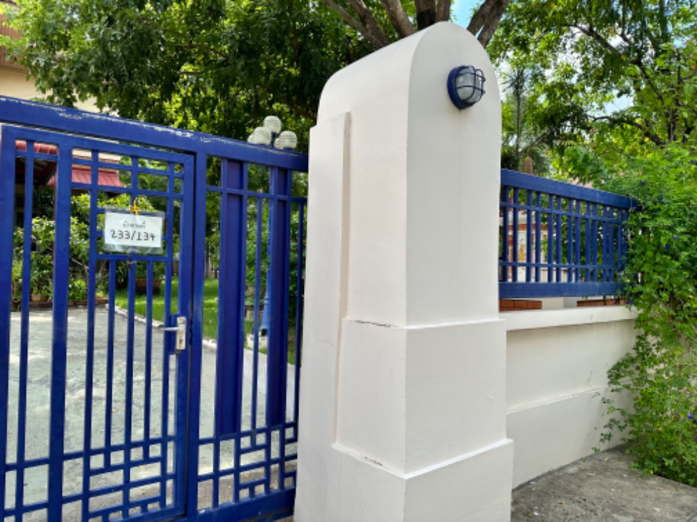 For SaleHouseSamut Prakan,Samrong : House for sale, Nantawan Srinakarin, 257 sq m., 3 bedrooms, 3 bathrooms, 30 million, 064-959-8900