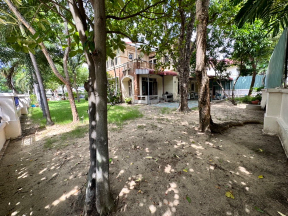 For SaleHouseSamut Prakan,Samrong : House for sale, Nantawan Srinakarin, 257 sq m., 3 bedrooms, 3 bathrooms, 30 million, 064-959-8900