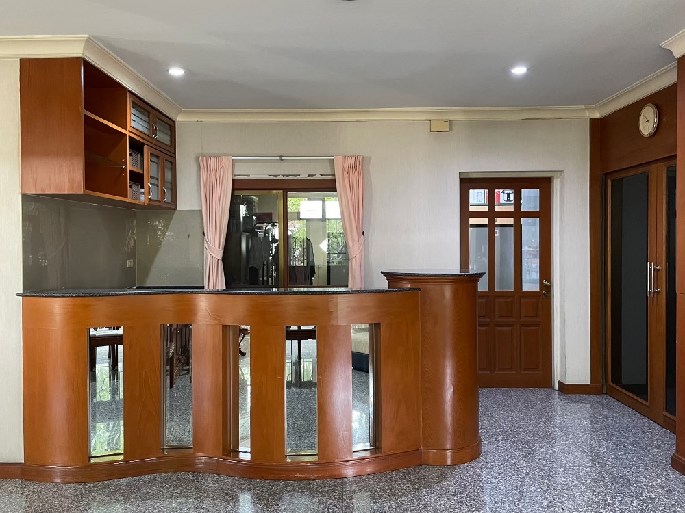 For SaleHouseSamut Prakan,Samrong : House for sale, Nantawan Srinakarin, 257 sq m., 3 bedrooms, 3 bathrooms, 30 million, 064-959-8900