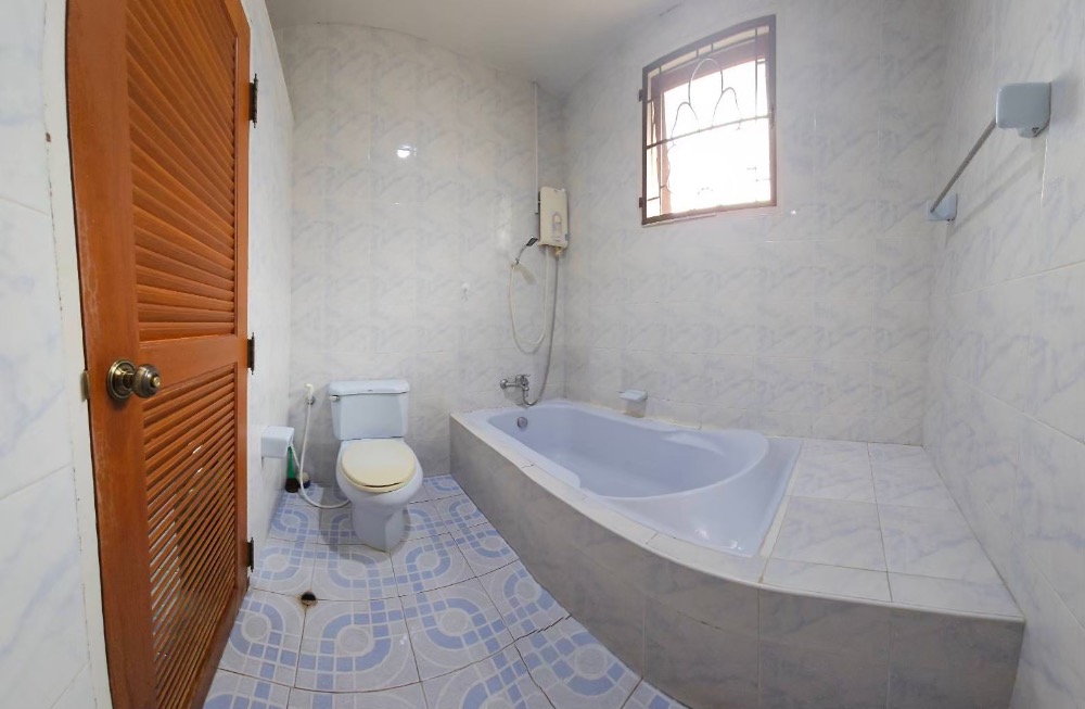 For SaleHouseSamut Prakan,Samrong : House for sale, Nantawan Srinakarin, 257 sq m., 3 bedrooms, 3 bathrooms, 30 million, 064-959-8900