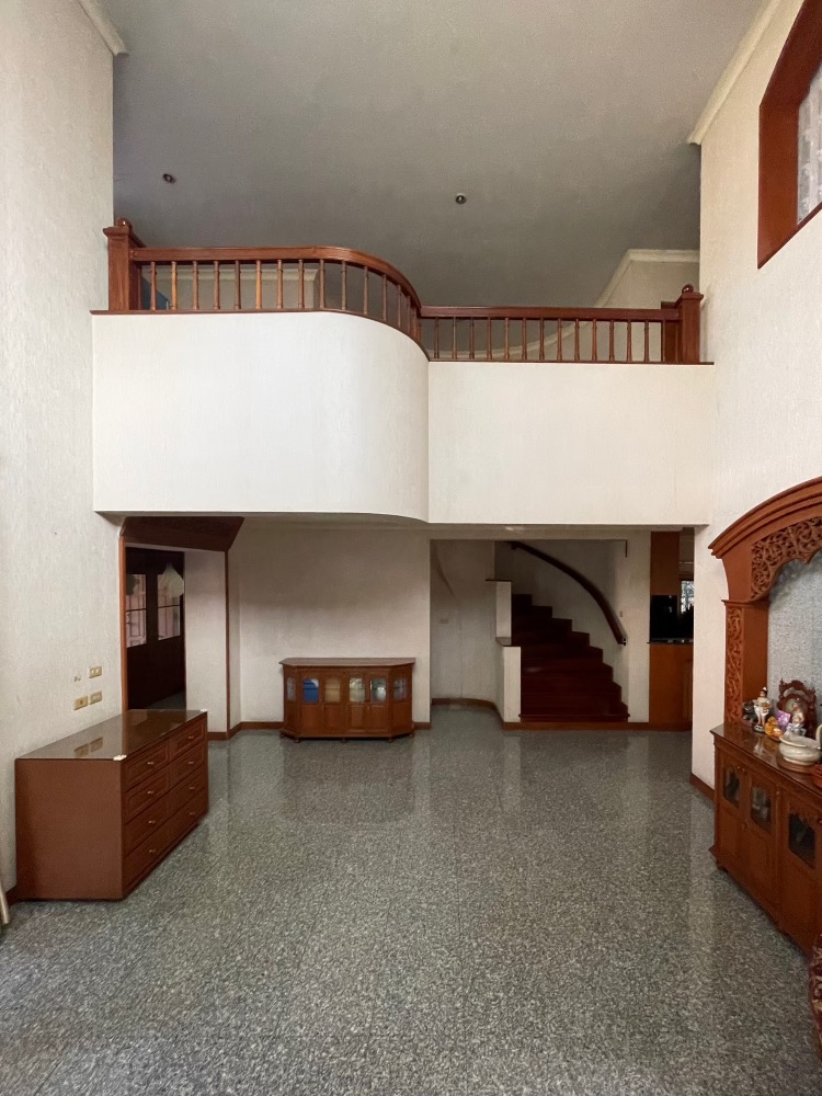 For SaleHouseSamut Prakan,Samrong : House for sale, Nantawan Srinakarin, 257 sq m., 3 bedrooms, 3 bathrooms, 30 million, 064-959-8900