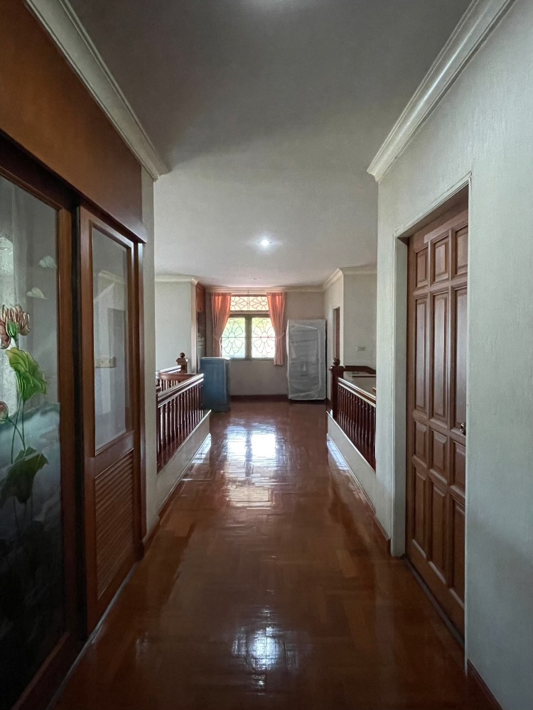 For SaleHouseSamut Prakan,Samrong : House for sale, Nantawan Srinakarin, 257 sq m., 3 bedrooms, 3 bathrooms, 30 million, 064-959-8900