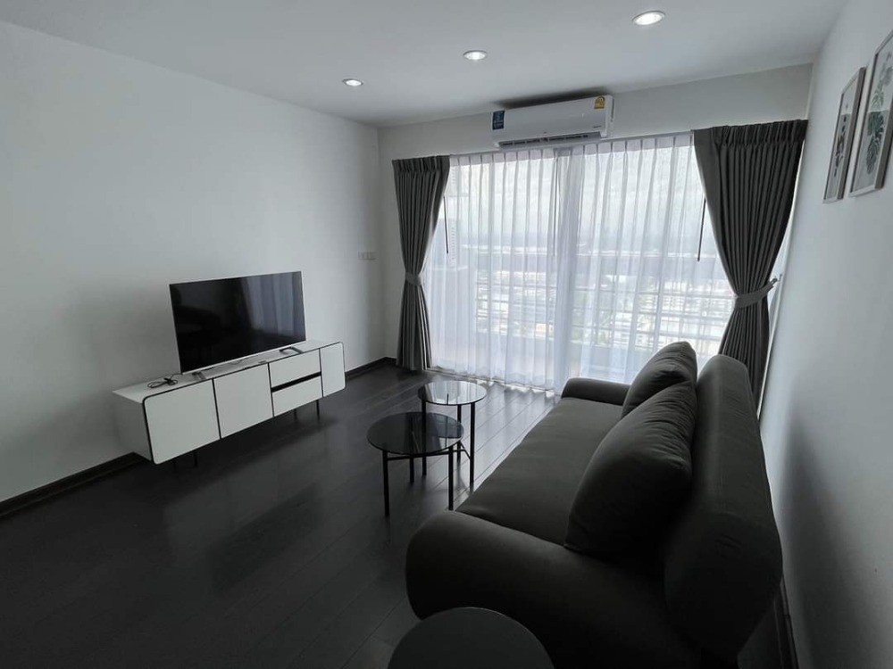 For RentCondoBangna, Bearing, Lasalle : Condo for rent, Bangna Residence, Building B, 24th floor, size 61 sq m.