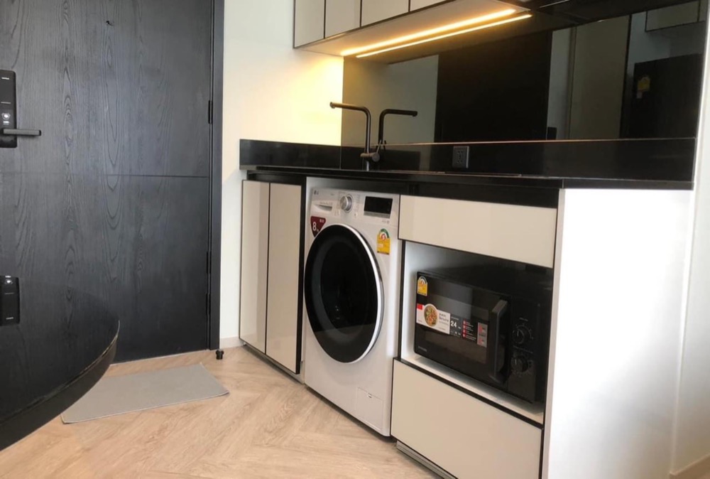 For RentCondoWongwianyai, Charoennakor : For rent✨Chapter Charoennakhon - Riverside✨Convenient transportation, near BTS Krung Thonburi, complete with furniture and electrical appliances.