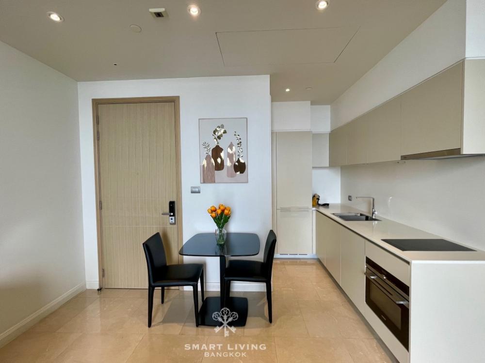 For RentCondoWongwianyai, Charoennakor : ⭐Relaxing with river view, near Iconsiam Nice decoration, fully furnished, ready to move in 60K