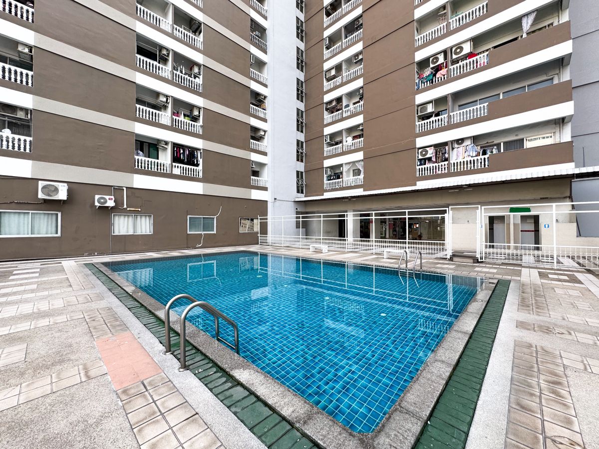 For SaleCondoRatchadapisek, Huaikwang, Suttisan : Urgent sale: Regent Ratchada Tower, Intramar 47