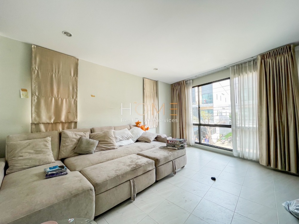 ขายทาวน์โฮมมีนบุรี-ร่มเกล้า : ทาวน์โฮม นลิน แกรนด์ อเวนิว วงแหวน - พระราม 9 / 3 ห้องนอน (ขาย), Nalin Grand Avenue Wongwaen - Rama 9 / Townhome 3 Bedrooms (FOR SALE) AA435