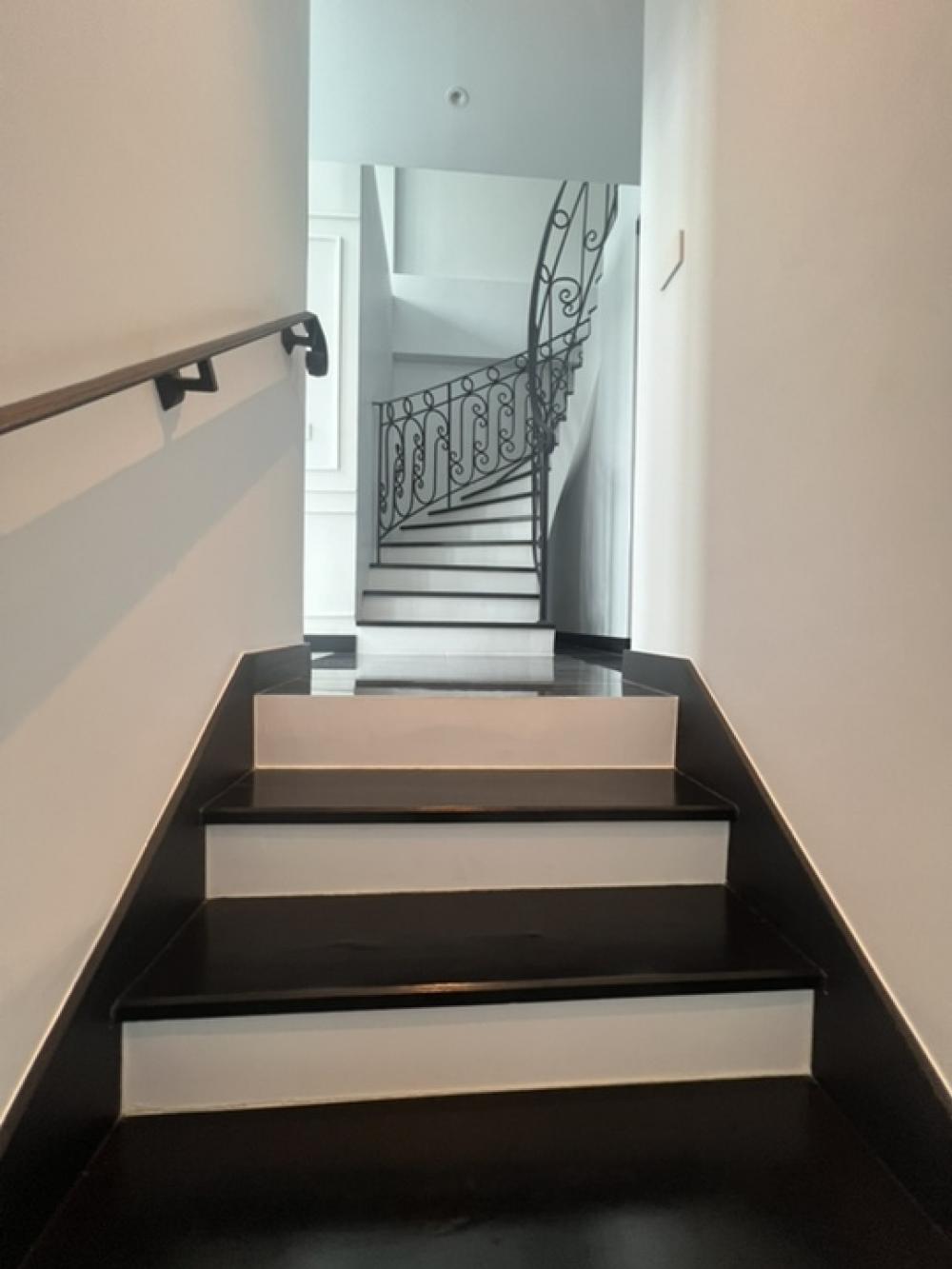 ให้เช่าบ้านสุขุมวิท อโศก ทองหล่อ : 🔥ให้เช่าด่วน🔥เมซอง บลองช 67 บ้านตกแต่งสวย  เฟอร์นิเจอร์ครบพร้อมเข้าอยู่ สามารถดัดแปลงเป็นออฟฟิศ ใกล้ BTS พระโขนง