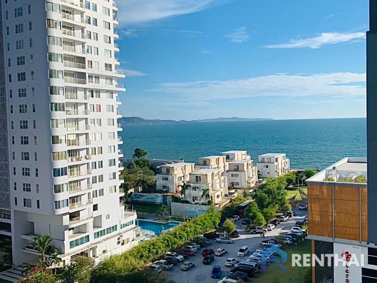 For SaleCondoPattaya, Bangsaen, Chonburi : Beachfront condo, Veranda Residence Pattaya, 1 bedroom, 1 bathroom, sea view.