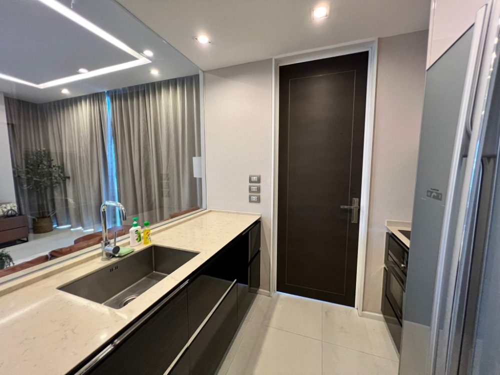 ขายคอนโดสาทร นราธิวาส : ( UL2402272 ) Tel/Line 096-2479369 , The Bangkok Sathorn ห้องขาย , 2 ห้องนอน, 2 ห้องน้ำ, ขนาด 104.2 ตร.ม., ห้องสวย, แต่งครบ, พร้อมเข้าอยู่ 💥💥