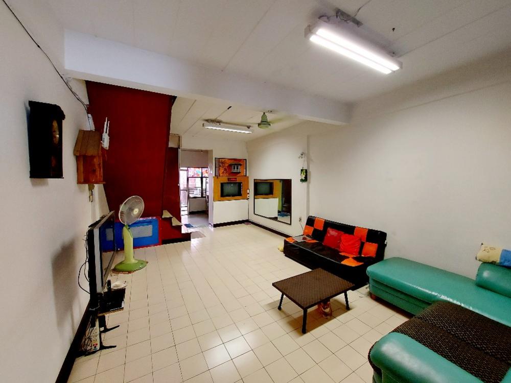 For SaleTownhomePhutthamonthon, Salaya : For sale: Townhouse, Phra Pin 2, Borommaratchachonnani 70, size 22 sq m., good location, convenient transportation, both elevated and expressways.