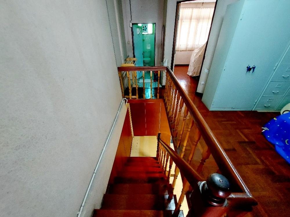 For SaleTownhomePhutthamonthon, Salaya : For sale: Townhouse, Phra Pin 2, Borommaratchachonnani 70, size 22 sq m., good location, convenient transportation, both elevated and expressways.