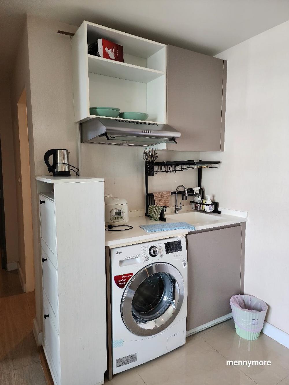 For RentCondoRatchadapisek, Huaikwang, Suttisan : Metro Luxe Ratchada🔥🔥Rent 24,000 baht/month 🔥🔥#Location✅Near 𝗠 𝗥𝗧 Huai Khwang 𝟲𝟬𝟬 meters ✅ near Suthisan 𝟱𝟱𝟬 meters #Details​ ✅ Room size 45 sq m., 6th floor, building A ✅ 2 bedrooms, 1 bathroom, has a kitchen for cooking comfortably. ✅ Free common fees. 