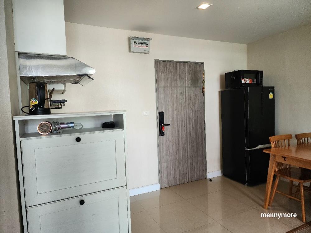 For RentCondoRatchadapisek, Huaikwang, Suttisan : Metro Luxe Ratchada🔥🔥Rent 24,000 baht/month 🔥🔥#Location✅Near 𝗠 𝗥𝗧 Huai Khwang 𝟲𝟬𝟬 meters ✅ near Suthisan 𝟱𝟱𝟬 meters #Details​ ✅ Room size 45 sq m., 6th floor, building A ✅ 2 bedrooms, 1 bathroom, has a kitchen for cooking comfortably. ✅ Free common fees. 