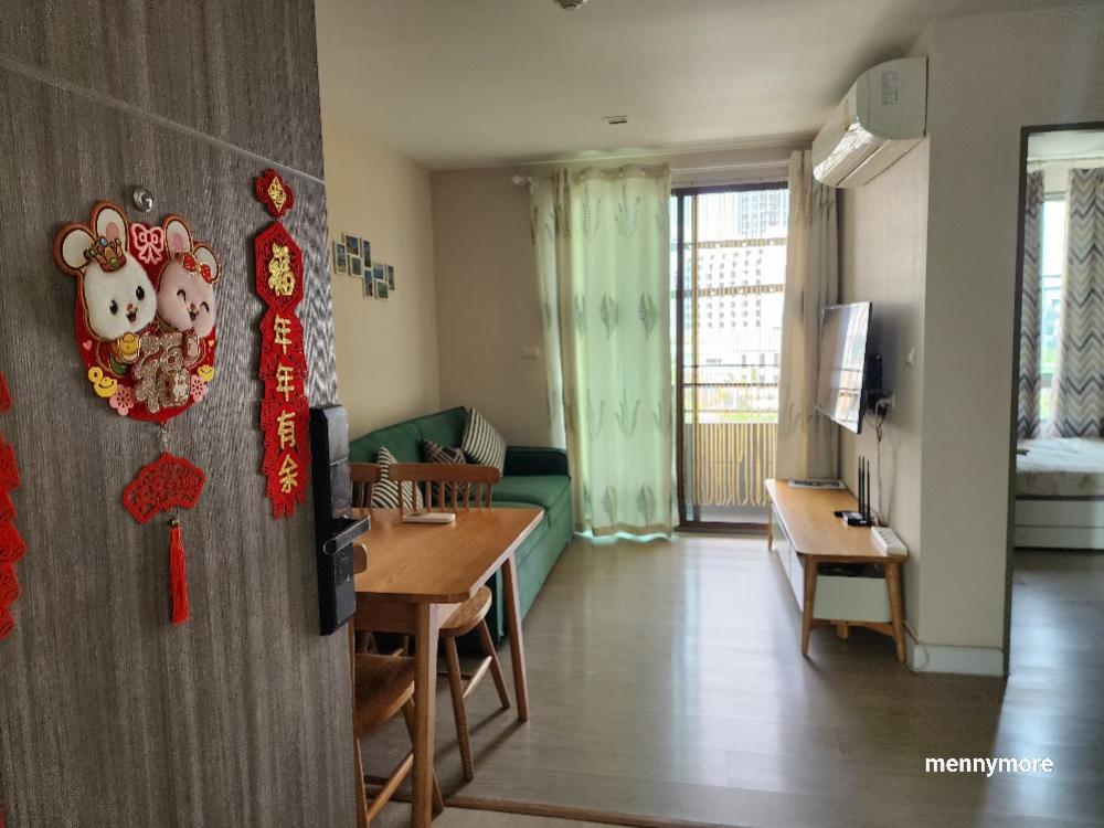 For RentCondoRatchadapisek, Huaikwang, Suttisan : Metro Luxe Ratchada🔥🔥Rent 24,000 baht/month 🔥🔥#Location✅Near 𝗠 𝗥𝗧 Huai Khwang 𝟲𝟬𝟬 meters ✅ near Suthisan 𝟱𝟱𝟬 meters #Details​ ✅ Room size 45 sq m., 6th floor, building A ✅ 2 bedrooms, 1 bathroom, has a kitchen for cooking comfortably. ✅ Free common fees. 