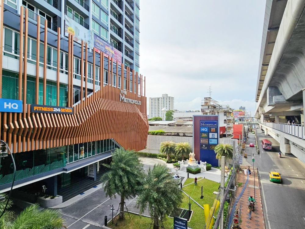 For SaleCondoSamut Prakan,Samrong : Condo for sale, The Metropolis Samrong, 1 bedroom, 35 sq m., 30th floor, excellent condition, never rented, next to BTS Samrong.