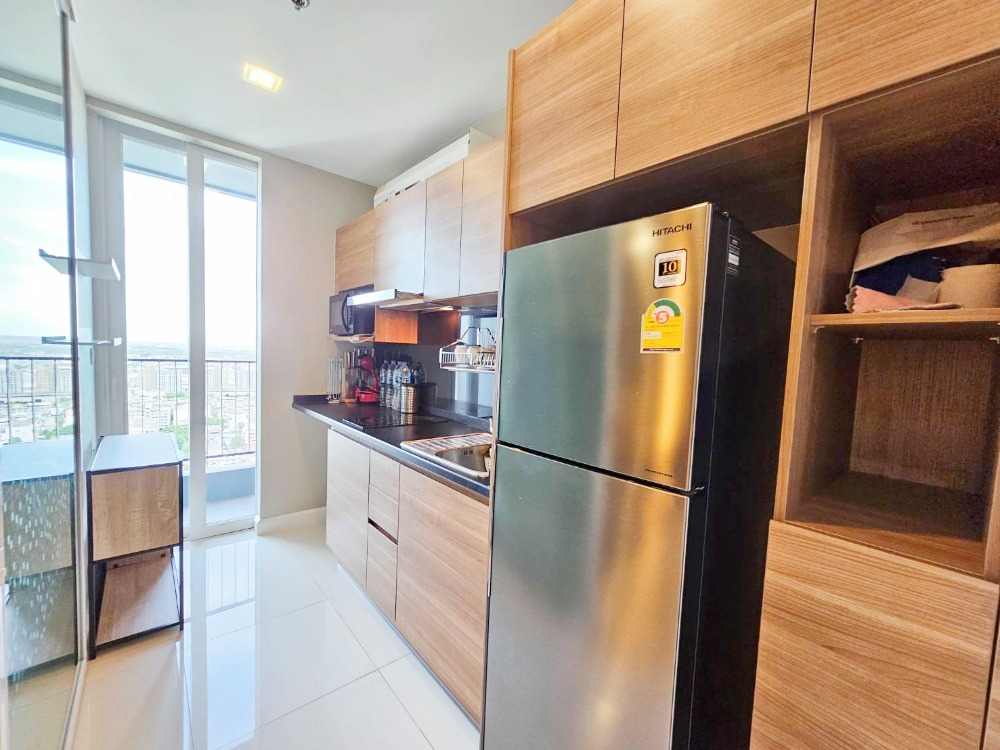 For SaleCondoSamut Prakan,Samrong : Condo for sale, The Metropolis Samrong, 1 bedroom, 35 sq m., 30th floor, excellent condition, never rented, next to BTS Samrong.