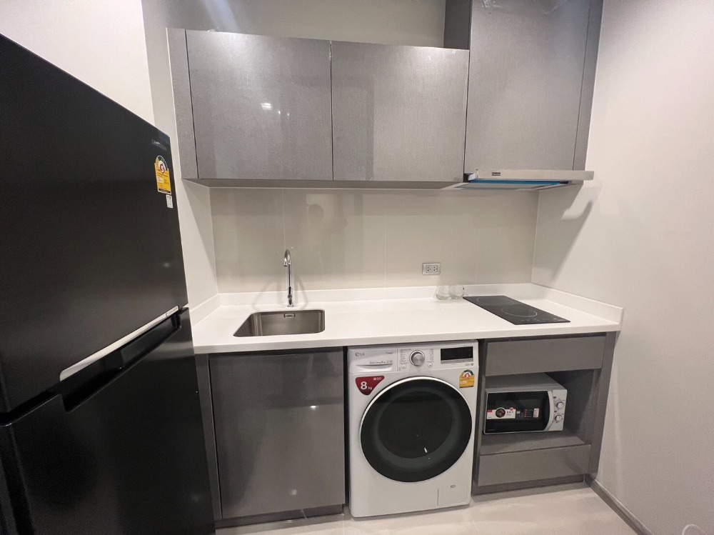 ให้เช่าคอนโดพระราม 9 เพชรบุรีตัดใหม่ RCA : ให้เช่า 𝐋𝐢𝐟𝐞 𝐀𝐬𝐨𝐤𝐞 𝐇𝐲𝐩𝐞 🍀ห้องสวย 𝟭 𝗕𝗲𝗱 𝗣𝗹𝘂𝘀