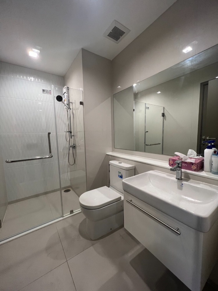 ให้เช่าคอนโดพระราม 9 เพชรบุรีตัดใหม่ RCA : ให้เช่า 𝐋𝐢𝐟𝐞 𝐀𝐬𝐨𝐤𝐞 𝐇𝐲𝐩𝐞 🍀ห้องสวย 𝟭 𝗕𝗲𝗱 𝗣𝗹𝘂𝘀