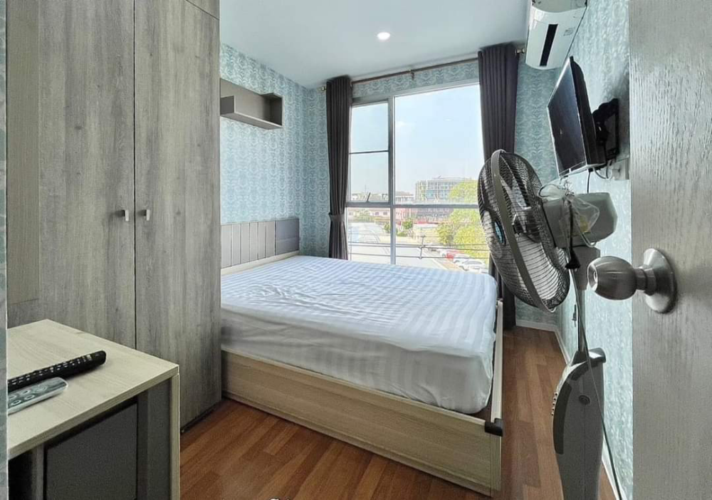 For RentCondoBangna, Bearing, Lasalle : For rent, Lumpini Place Bangna, Building C, 4th floor, size 26 sq m.