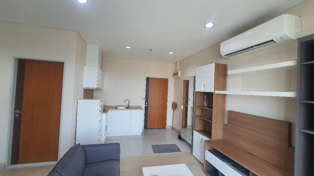 ขายคอนโดสะพานควาย จตุจักร : คอนโดสภาพดีมาก ชั้น 24, 37.84 ตร.ม, INTRO พหลโยธิน-ประดิพัทธ์ ห้องกว้าง, วิวเมือง, ใกล้รถไฟฟ้า BTS สะพานควาย, มีเฟอร์นิเจอร์ และ เครื่องใช้ไฟฟ้า