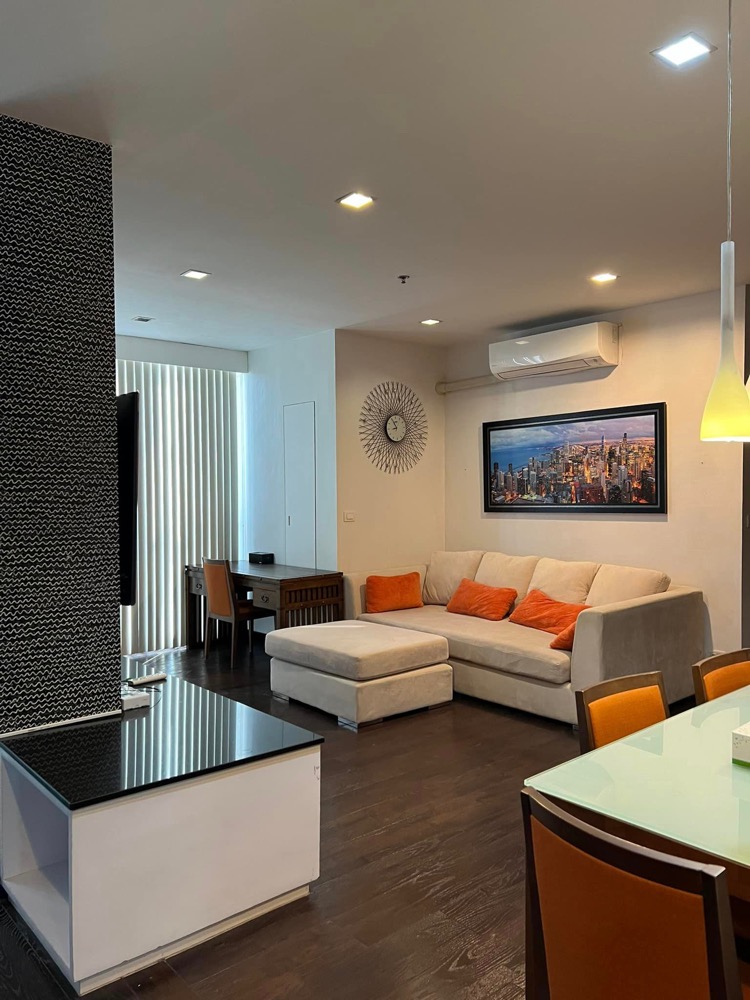 ขายคอนโดราชเทวี พญาไท : ขาย ด่วน 3ห้องนอน 3ห้องน้ำ ideo q phayathai 115sq.m (จอดรถได้3คัน)