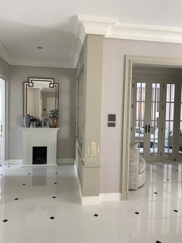 ขายบ้านบางนา แบริ่ง ลาซาล : ขายบ้านนันทวัน บางนา กม.7 บ้าน Size M ตกแต่งหรู พร้อมอยู่  Nantawan Bangna Km. 7 Size M