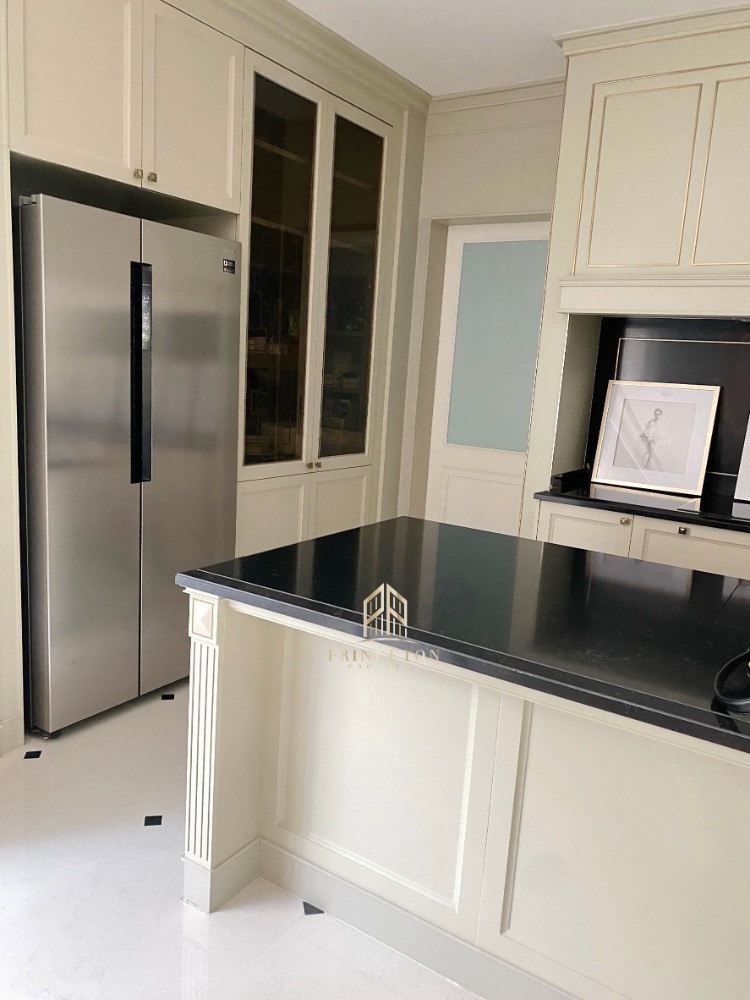 ขายบ้านบางนา แบริ่ง ลาซาล : ขายบ้านนันทวัน บางนา กม.7 บ้าน Size M ตกแต่งหรู พร้อมอยู่  Nantawan Bangna Km. 7 Size M