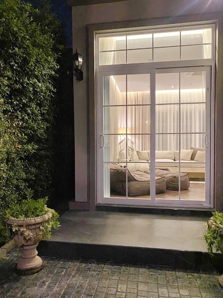 ขายบ้านบางนา แบริ่ง ลาซาล : ขายบ้านนันทวัน บางนา กม.7 บ้าน Size M ตกแต่งหรู พร้อมอยู่  Nantawan Bangna Km. 7 Size M