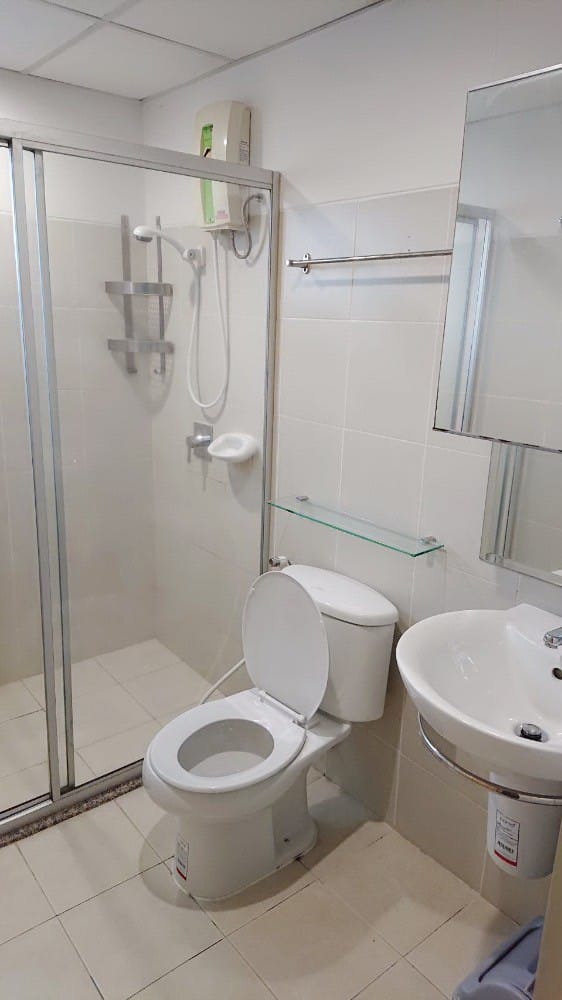 For SaleCondoKasetsart, Ratchayothin : S-SRT106  Supalai Park Ratchayothin, 5th floor, swimming pool view, 49 sq m, 1 bedroom, 1 bathroom, 3.2 million. 064-959-8900