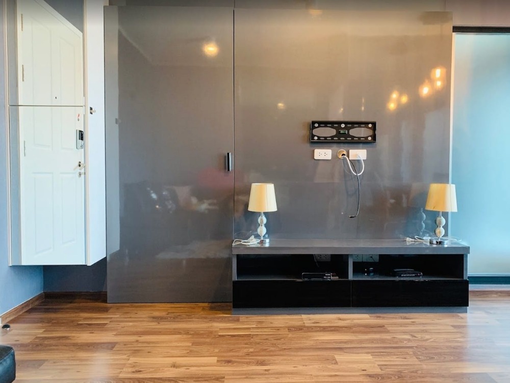 ขายคอนโดเกษตรศาสตร์ รัชโยธิน : S-UDR103  ขายคอนโด ยูดีไลท์ รัชวิภา, ชั้น 19 แต่งครบ 40 ตรม. 3.4 ล้าน 064-959-8900