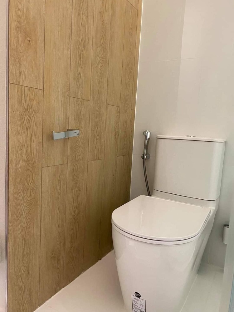 ให้เช่าคอนโดสยาม จุฬา สามย่าน : ทริปเปิ้ล วาย เรสซิเด้นซ์ ขนาด 35 ตรม.ชั้น28 ★ข้างล่างเป็น สามย่านมิตรทาวน์ ห้าง ร้านอาหาร ซุปเปอร์ 7/11 เปิด 24 ชม ★ติดสาธิตจุฬา ติดคณะนิติ ★ตลาดสามย่าน