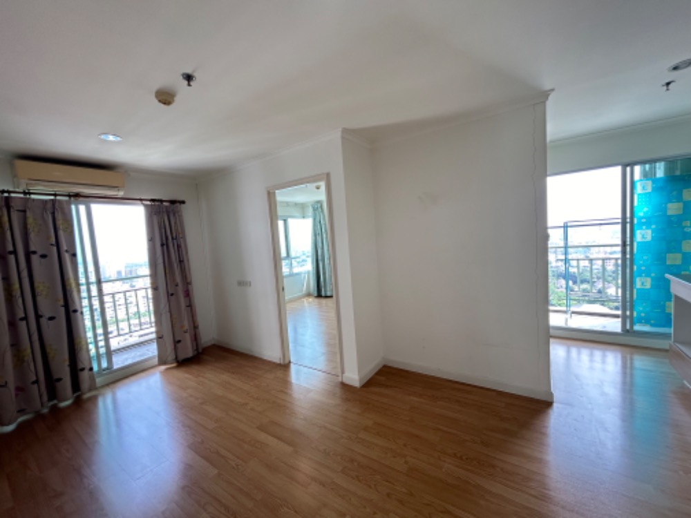 ขายคอนโดปิ่นเกล้า จรัญสนิทวงศ์ : เจ้าของขายเอง คอนโด ขนาด 36 ตร ม One bedroom at LPN Park Pinklao for sale