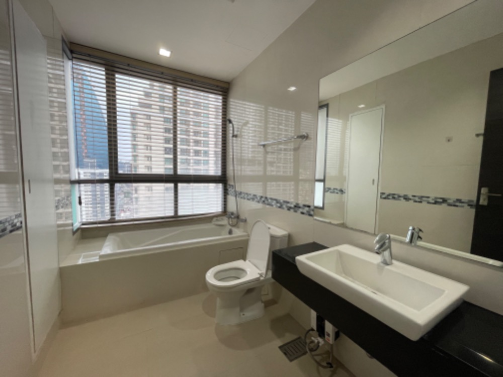 ให้เช่าคอนโดราชเทวี พญาไท : ให้ เช่า ideo q phayathai ไอดีโอ คิว พญาไท 2ห้องนอน 2ห้องน้ำ (พร้อมอยู่)