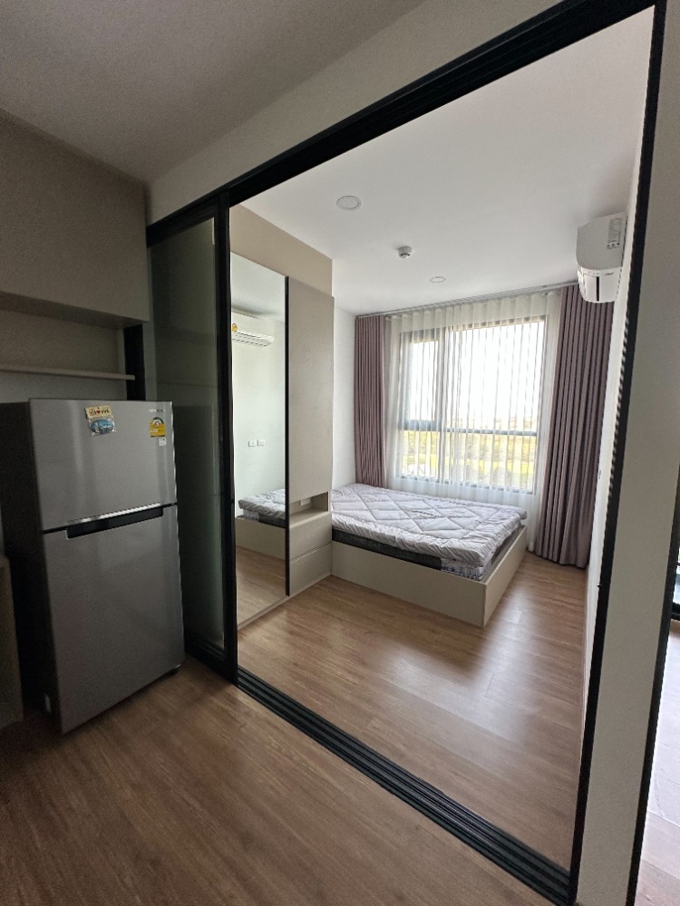 For RentCondoMin Buri, Romklao : Condo for rent: The Origin Ramkhamhaeng 209, beautiful room with electrical appliances and furniture.