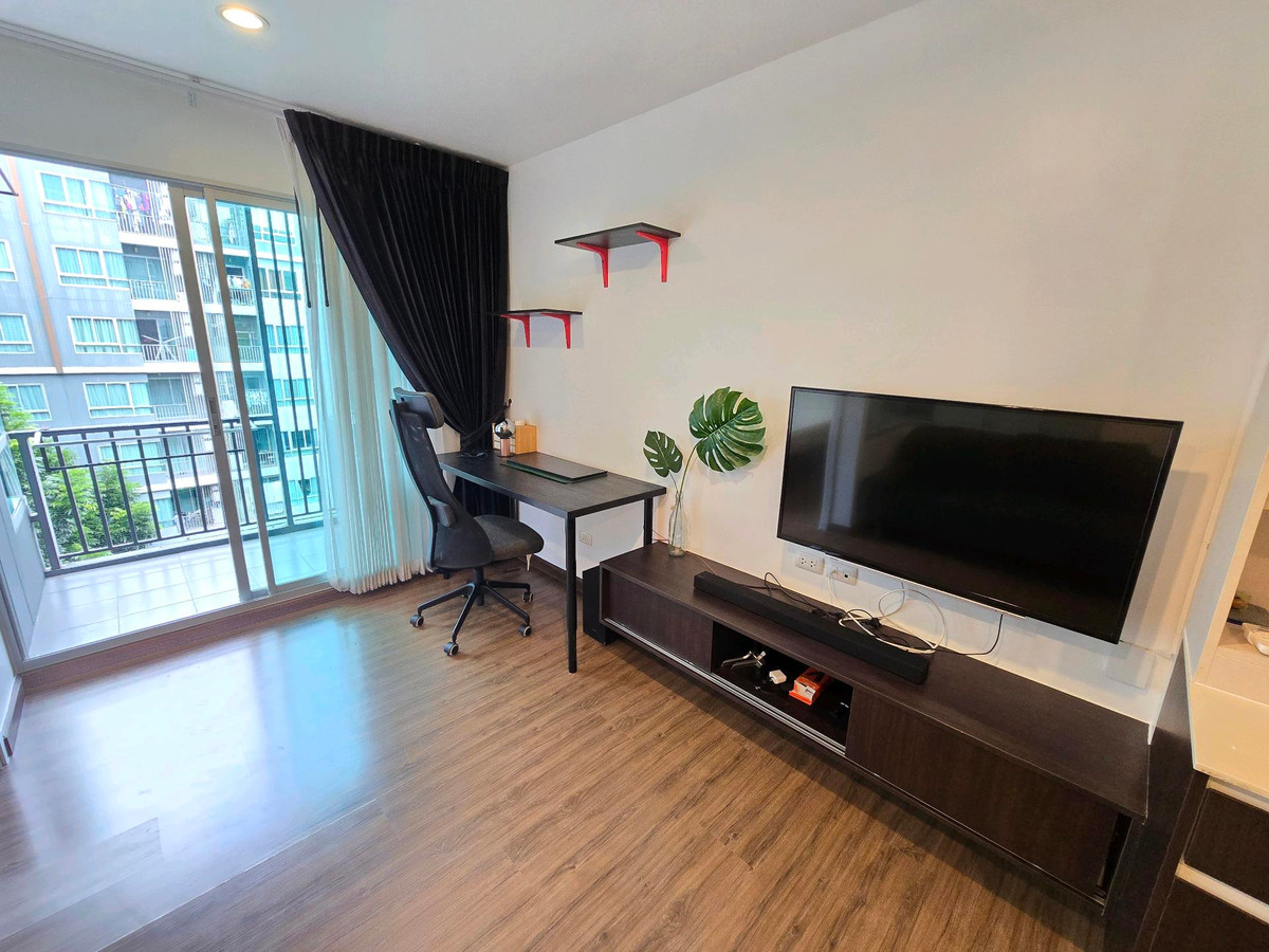 ให้เช่า คอนโด Hallmark Chaengwattana ขนาด 34 ตรม.8500 / เดือน เครื่องใช้ไฟฟ้าครบ Loading...