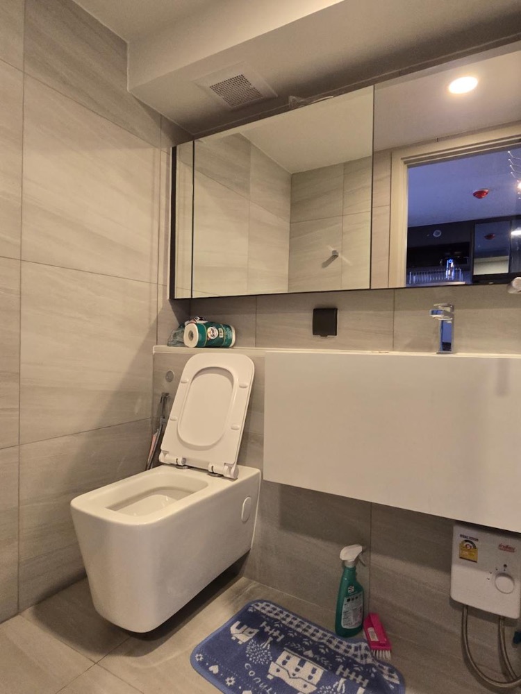 ให้เช่าคอนโดสยาม จุฬา สามย่าน : Park Origin Chula - Samyan 【𝐑𝐄𝐍𝐓】🔥 ห้องใหม่เอี่ยม! ใจกลางเมือง ส่วนกลางจัดเต็ม เดินทางสะดวก ใกล้ MRT สามย่าน🔥 ติดต่อไลน์ไอดี: @hacondo