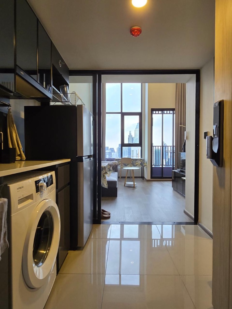 ให้เช่าคอนโดสยาม จุฬา สามย่าน : Park Origin Chula - Samyan 【𝐑𝐄𝐍𝐓】🔥 ห้องใหม่เอี่ยม! ใจกลางเมือง ส่วนกลางจัดเต็ม เดินทางสะดวก ใกล้ MRT สามย่าน🔥 ติดต่อไลน์ไอดี: @hacondo