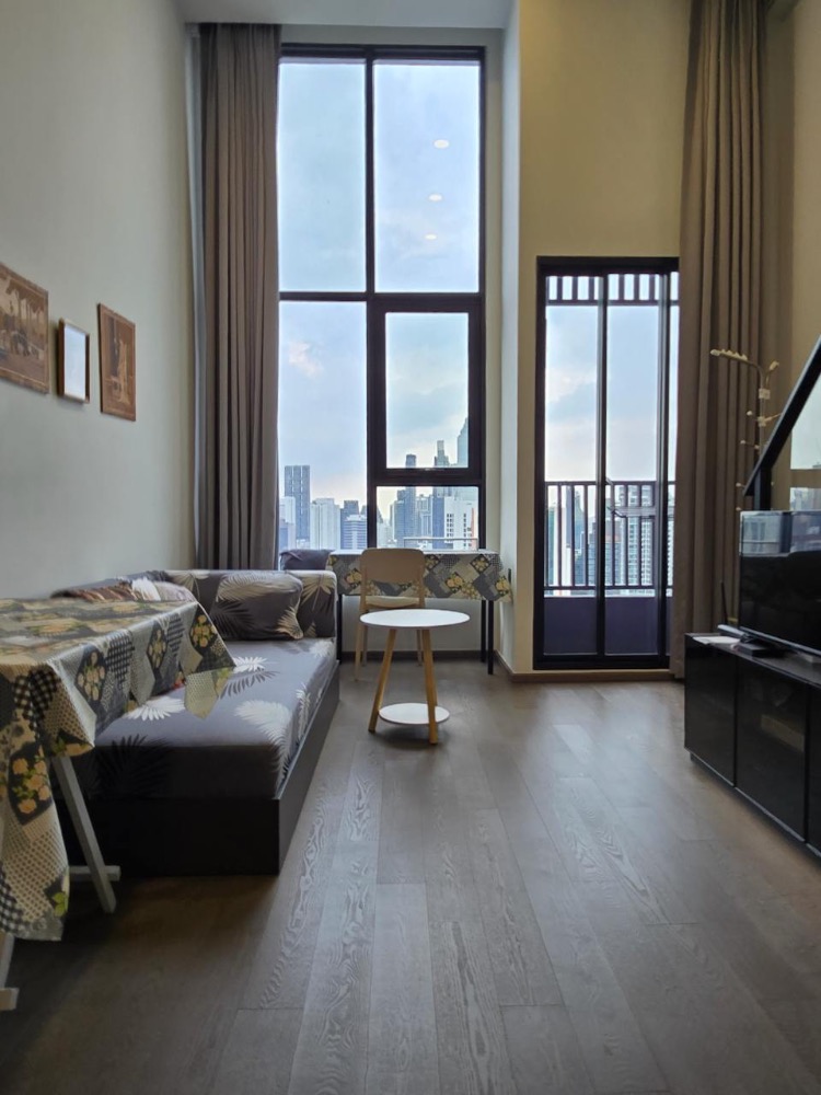 ให้เช่าคอนโดสยาม จุฬา สามย่าน : Park Origin Chula - Samyan 【𝐑𝐄𝐍𝐓】🔥 ห้องใหม่เอี่ยม! ใจกลางเมือง ส่วนกลางจัดเต็ม เดินทางสะดวก ใกล้ MRT สามย่าน🔥 ติดต่อไลน์ไอดี: @hacondo