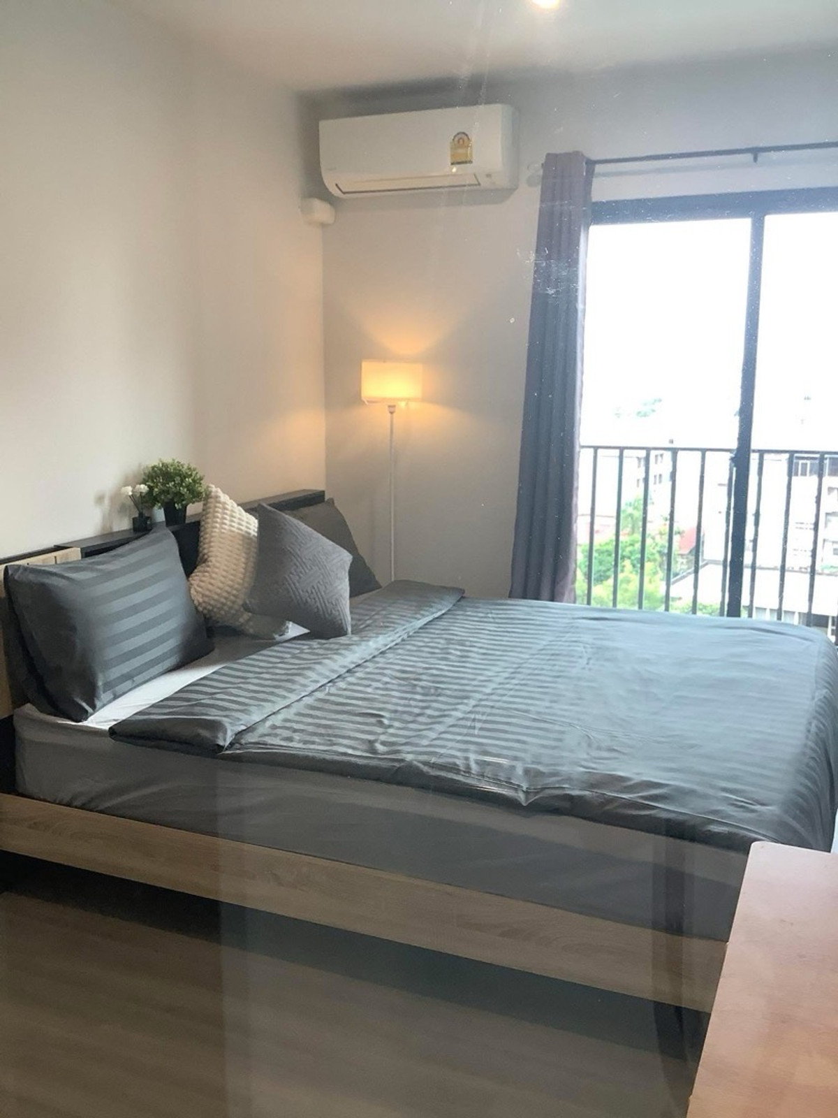For RentCondoPinklao, Charansanitwong : Rent 💕💕 The Parkland Charan Pinklao 1 Bedroom 🌷 Interested in Line ID: @ladysai (with @too) 🏙️🏙️