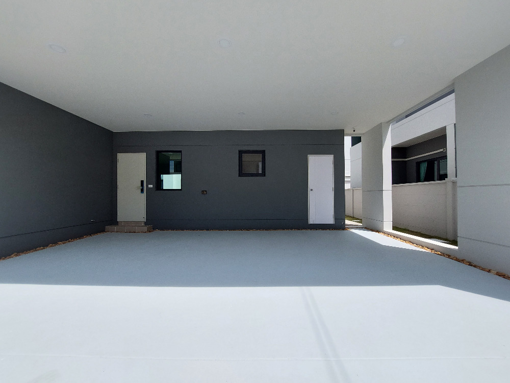 ให้เช่าบ้านบางนา แบริ่ง ลาซาล : ให้เช่า บ้านเดี่ยวโซนบางนา ตกแต่งสไตล์ Modern ไซส์ใหญ่สุดในโครงการ