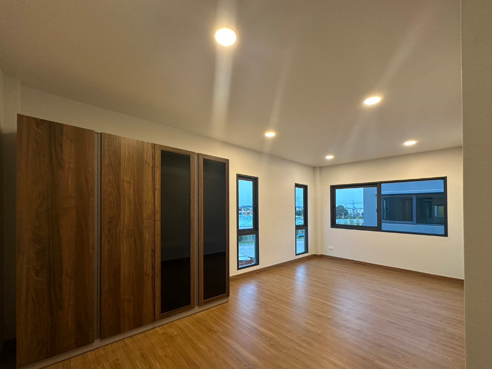 ให้เช่าบ้านบางนา แบริ่ง ลาซาล : ให้เช่า บ้านเดี่ยวโซนบางนา ตกแต่งสไตล์ Modern ไซส์ใหญ่สุดในโครงการ