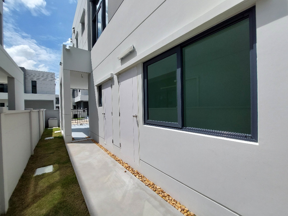 ให้เช่าบ้านบางนา แบริ่ง ลาซาล : ให้เช่า บ้านเดี่ยวโซนบางนา ตกแต่งสไตล์ Modern ไซส์ใหญ่สุดในโครงการ