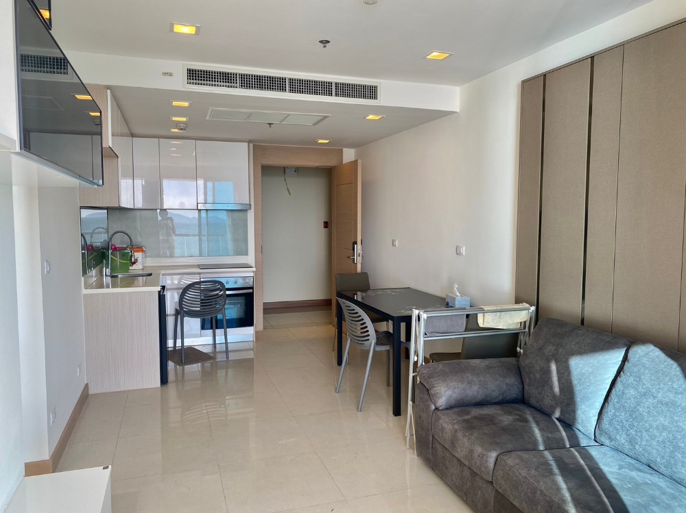 For SaleCondoPattaya, Bangsaen, Chonburi : for sale the Palm wongamat beach front 1 Bed (S03-1544)