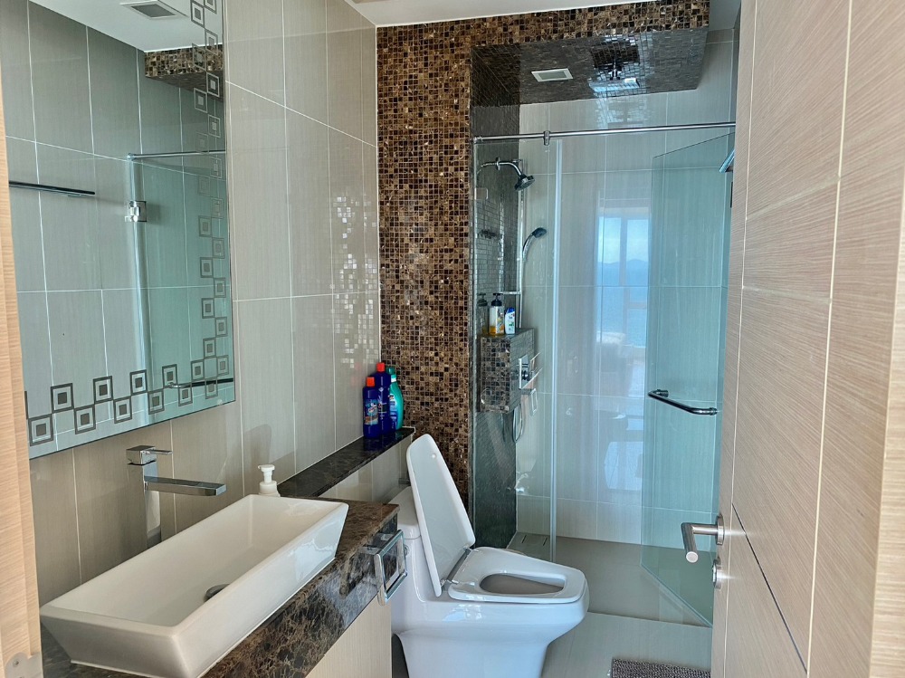 For SaleCondoPattaya, Bangsaen, Chonburi : for sale the Palm wongamat beach front 1 Bed (S03-1544)