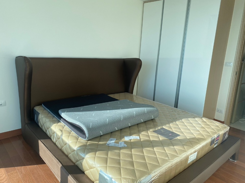 For SaleCondoPattaya, Bangsaen, Chonburi : for sale the Palm wongamat beach front 1 Bed (S03-1544)