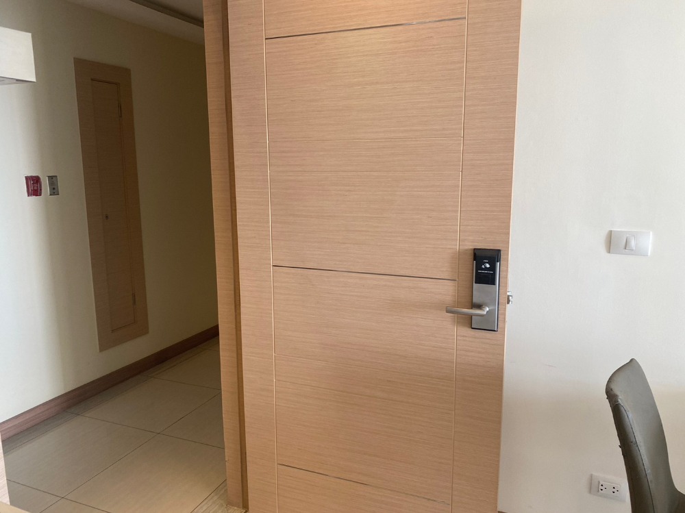 For SaleCondoPattaya, Bangsaen, Chonburi : for sale the Palm wongamat beach front 1 Bed (S03-1544)